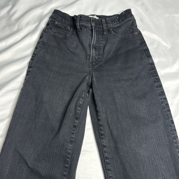 Madwell The Perfect Vintage Wide-Leg Jean - Picture 5 of 9
